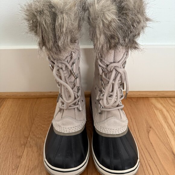 SOREL Joan of Arctic Women's Waterproof Winter Boots - Picture 3 of 8